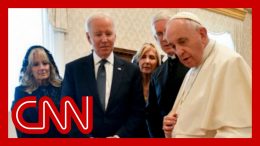 See-what-happened-inside-the-Vatican-during-Biden-meeting